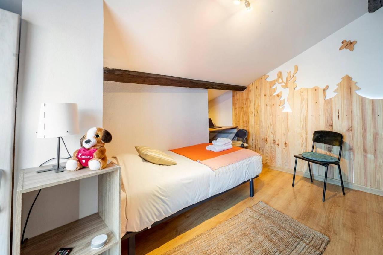 Chez Malou & Hugo Vue Proche Suisse & Stations ! Holiday home
