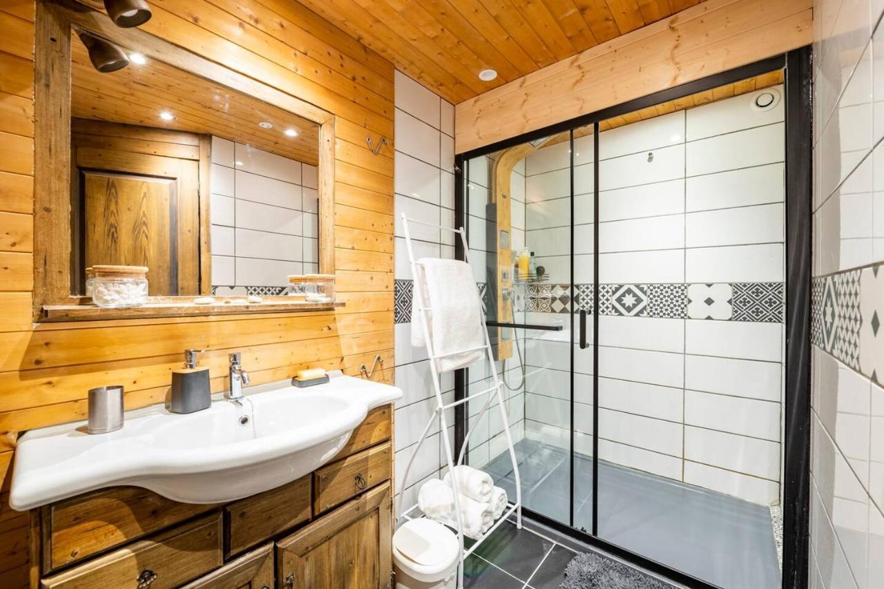 Chez Malou & Hugo Vue Proche Suisse & Stations ! Ferienhaus